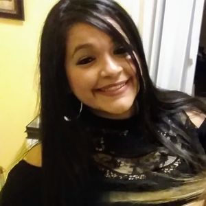 Meet your Posher, Alissapinon